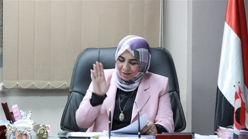 الدكتور هالة غريب