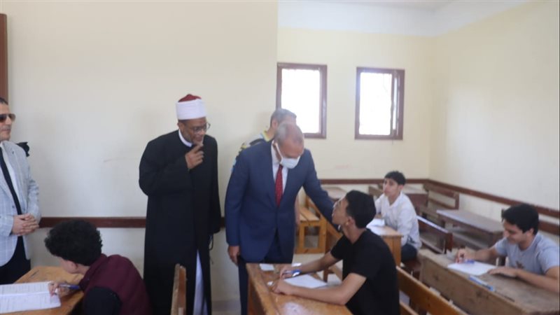 محافظ القليوبية يتفقد