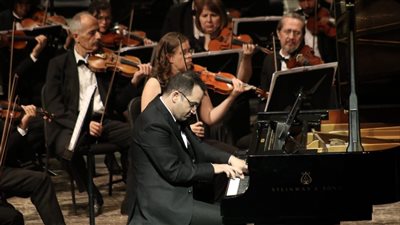 القاهرة السيمفوني يعزف بالإيطالي على المسرح الكبير (صور)