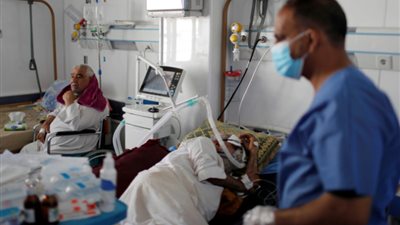 يسمح باستقدام أطباء أجانب، كل ما تريد معرفته عن قانون المنشآت الصحية