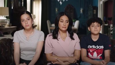  مسلسل مفترق طرق الحلقة الأولى، هند صبري تعود إلى المحاماة بعد فضيحة زوجها