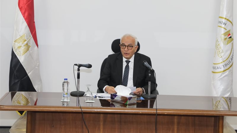 الدكتور رضا حجازي