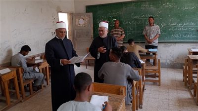 ختام امتحانات القسم العلمي لطلاب الثانوية الأزهرية بمادة 