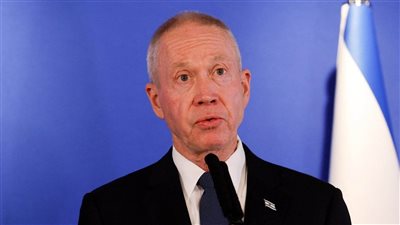 وزير جيش الاحتلال الإسرائيلي: نحن أقرب من أي وقت مضى من إبرام صفقة تبادل