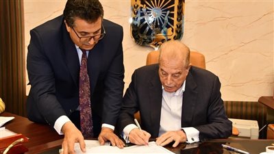 محافظ جنوب سيناء يعتمد نتيجة الشهادة الإعدادية بنسبة نجاح 85.94%