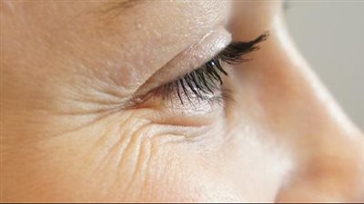 كريم طبيعي للسيدات بعد الأربعين لتجنب ظهور التجاعيد بالبشرة 