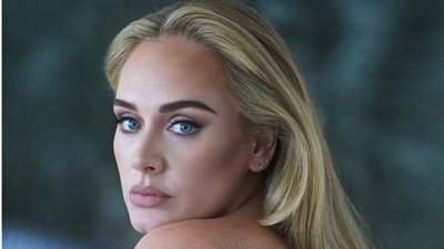 تأثر طفل بسبب غناء أديل له في حفلها بلاس فيجاس (فيديو)