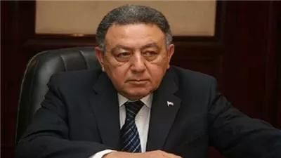  د. عمرو حلمى: قانون المنشآت الصحية يكرس تخلى الدولة عن القطاع الصحي.. ودول متقدمة تجرم الرأى الواحد فى العلاج ( حوار )