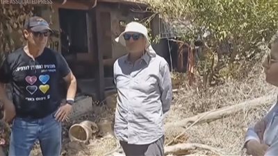 مايكل دوجلاس يزور تل أبيب ويلتقي بالرئيس الإسرائيلي (فيديو)