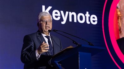 أيمن عاشور: حريصون على إعداد جيل من الكوادر في مجالات الأمن السيبراني