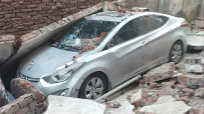 مصرع شخصين في حادث انهيار سور بالقليوبية (صور)