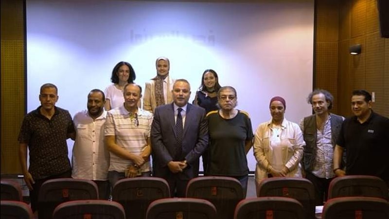 ورشة الدراسات الحرة،