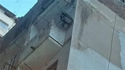 انهيار سقف أحد طوابق عقار بمنطقة باكوس في الإسكندرية 