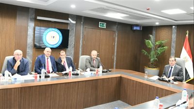 وزير البترول يشهد الجمعية التأسيسية لشركة مناجم شهد أبومروات