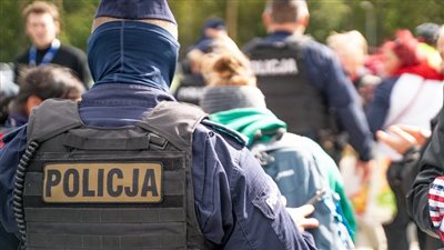 أحدهم حاول اغتيال زيلينسكي، بولندا تعتقل 18 شخصا على علاقة بالمخابرات الروسية