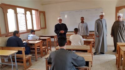 بدء امتحان القرآن الكريم لطلاب القسم الأدبي للثانوية الأزهرية 