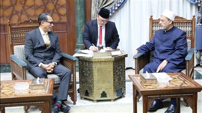 شيخ الأزهر يؤكد تقديره لموقف شباب إندونيسيا الدَّاعم للشعب الفلسطيني 