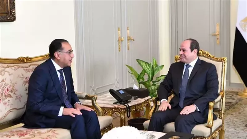 الرئيس السيسي ومصطفي