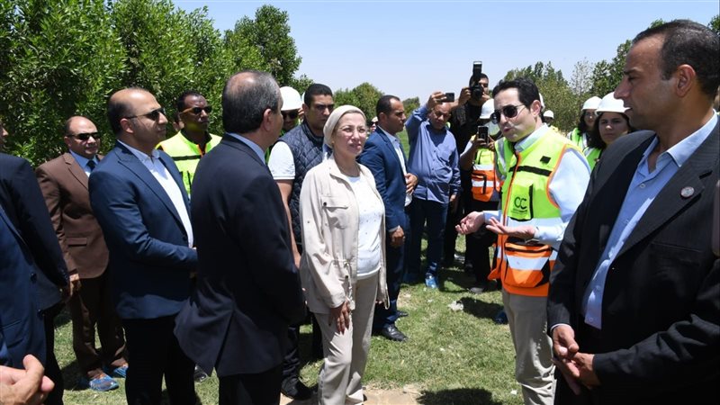 وزيرة البيئة، فيتو