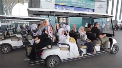 بدء تصعيد حجاج القرعة إلى عرفات