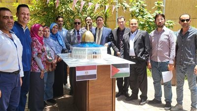 رئيس جامعة الأقصر يفتتح مشاريع تخرج طلاب ترميم الآثار