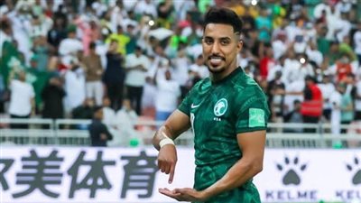 رقم تاريخي ينتظر سالم الدوسري مع منتخب السعودية 