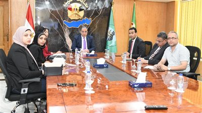 محافظ الفيوم يتابع أعمال لجنة الاشتراطات البنائية للحفاظ على الهوية المعمارية لقرية تونس