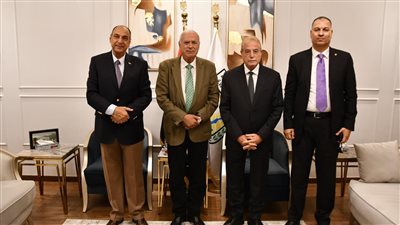 فودة يبحث استعدادات انعقاد الملتقى السنوي السادس للتأمين في شرم الشيخ 