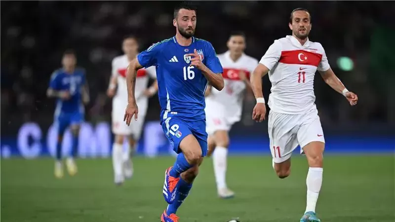 إيطاليا وتركيا، فيتو