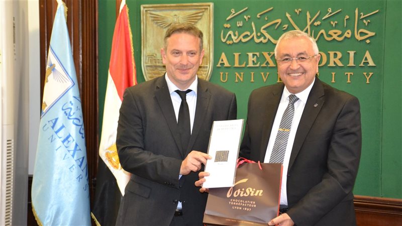  الدكتور سعيد علام