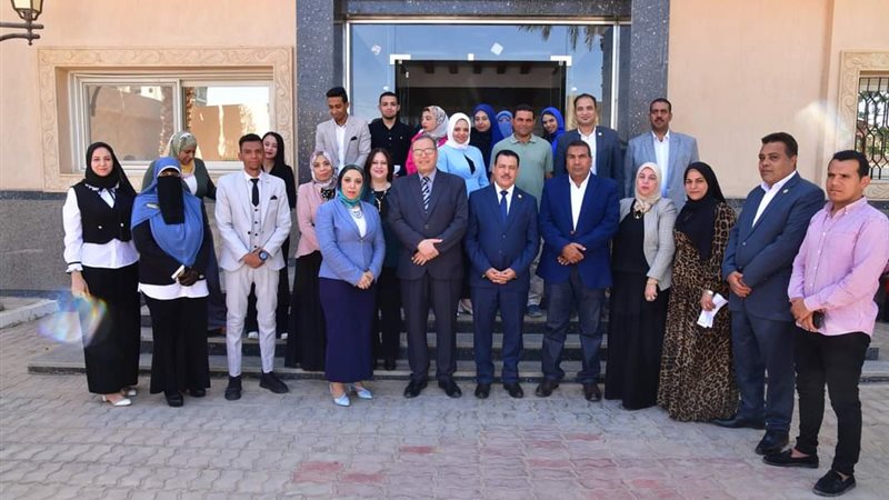 جامعة الوادي الجديد،