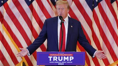 ترامب: بايدن يسارع في إصلاح الكارثة التي خلقها بالشرق الأوسط