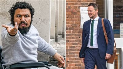 خذله فطارده لمدة 8 أيام، تفاصيل قصة طالب لجوء مصري مقعد 