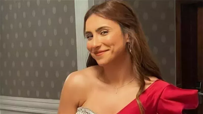 هلا السعيد 