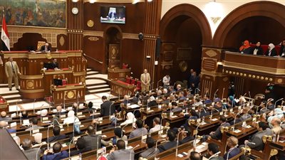 الشيوخ يبدأ مناقشة 7 طلبات في ملفات التعليم وفرص العمل