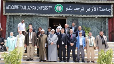 رئيس جامعة الأزهر يبحث مع وزير الشئون الدينية الصيني سبل التعاون العلمي (صور)