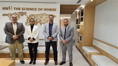 نائب محافظ الوادي الجديد تبحث إنشاء مركز معلومات لشبكات المرافق 