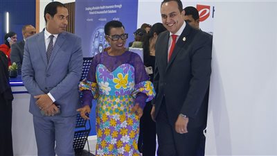 الرعاية الصحية: تقديم خدمات علاج المرضى الدوليين من أوغندا بمصر