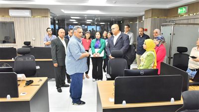 وفد برنامج المخلفات الصلبة في زيارة إلى أسيوط (صور) 