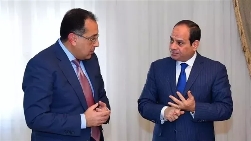 الرئيس السيسي ومصطفى