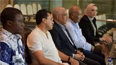 وزير الرياضة يدعم المنتخب الأوليمبي أمام كوت ديفوار 