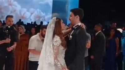 عمرو دياب وشيرين عبد الوهاب يشعلان حفل زفاف ابنة المنتج محمد السعدي (صور)