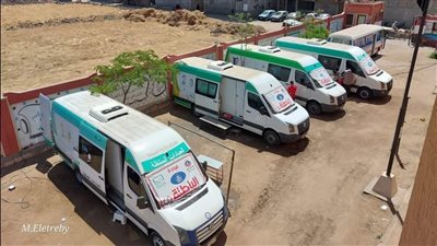 قافلة طبية تقدم خدماتها بالمجان لـ 1100 مواطن في دمياط 