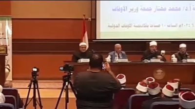 وزير الأوقاف: الطعن في السنة النبوية يضر بثوابت الدين 