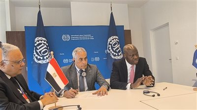 شحاتة يختتم مشاركته في مؤتمر جنيف بلقاء مدير العمل الدولية