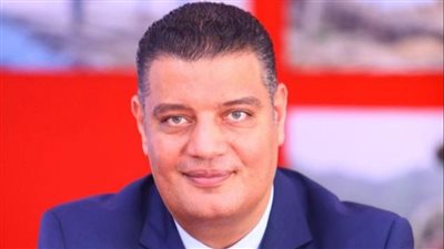 رئيس بعثة حج الجمعيات الأهلية يصل الأراضي المقدسة 