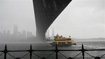 عمليات إنقاذ وتحذيرات وفيضانات جراء الأمطار الغزيرة في أستراليا