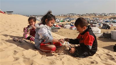 وزير الصحة الفلسطيني: انعدام المياه الصالحة للشرب أدى لانتشار فيروس شلل الأطفال