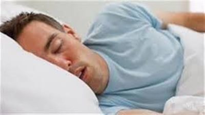 تفسير حلم ضرب الميت للحي في المنام وعلاقته بارتكاب بعض الذنوب