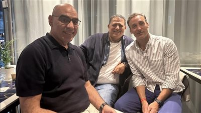 كرة اليد، هشام نصر يغازل جماهير الزمالك بصورة إسبانية